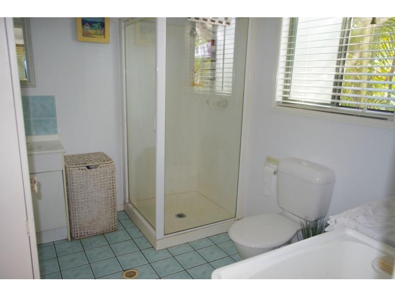 92 Treasure Island Avenue, Karragarra Island QLD 4184