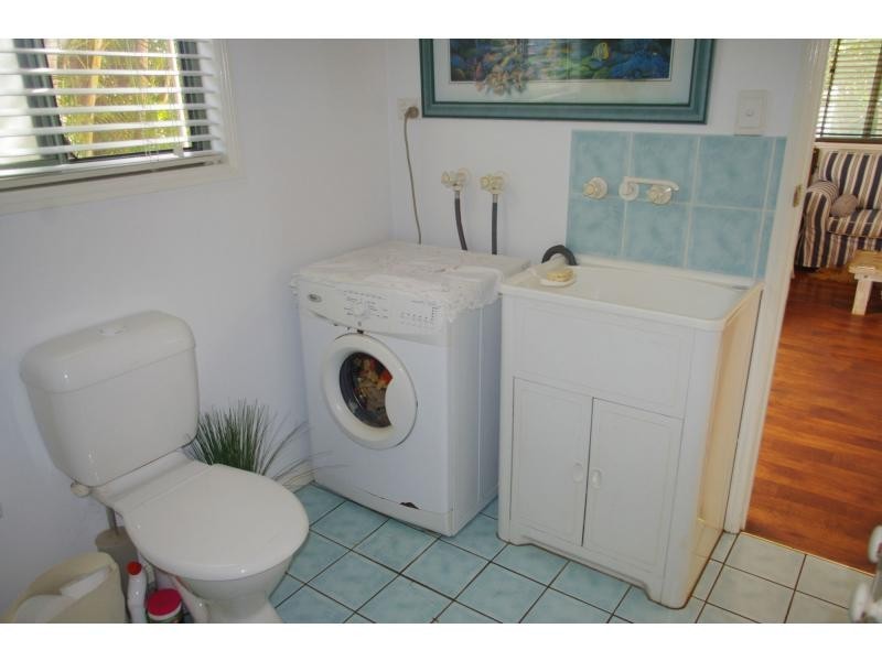 92 Treasure Island Avenue, Karragarra Island QLD 4184