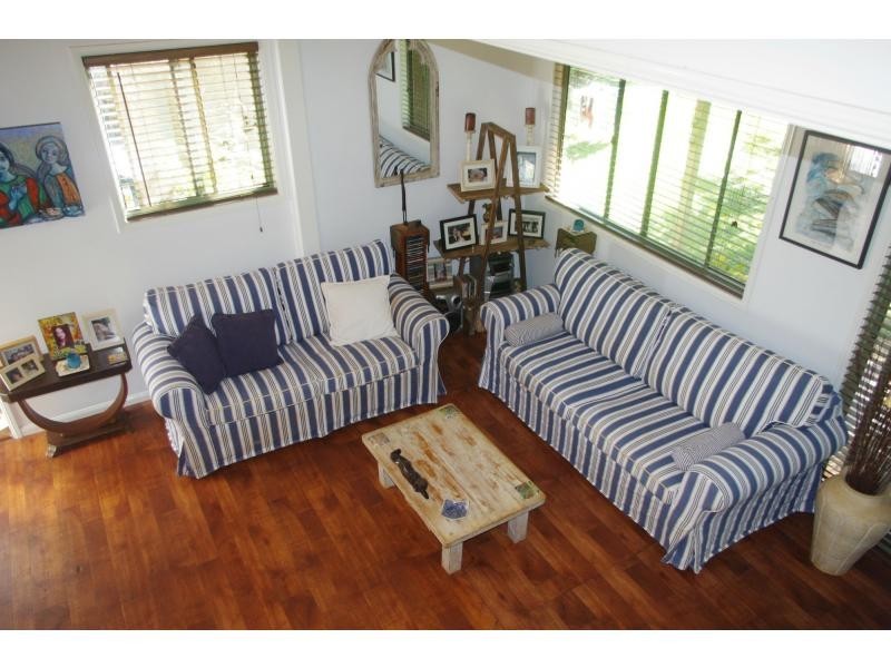 92 Treasure Island Avenue, Karragarra Island QLD 4184