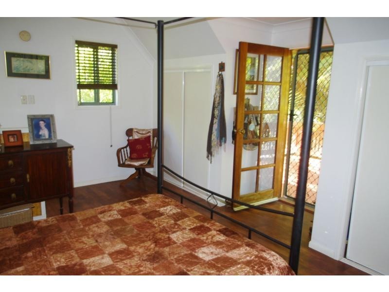 92 Treasure Island Avenue, Karragarra Island QLD 4184