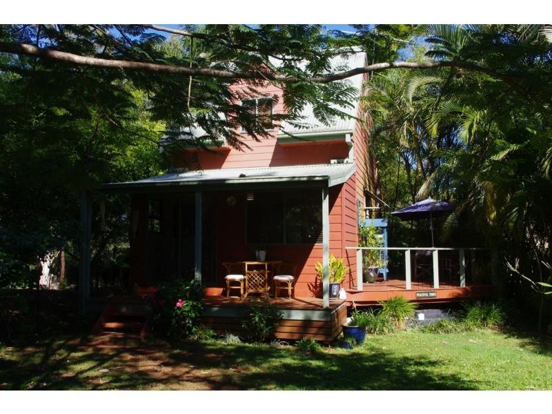 92 Treasure Island Avenue, Karragarra Island QLD 4184