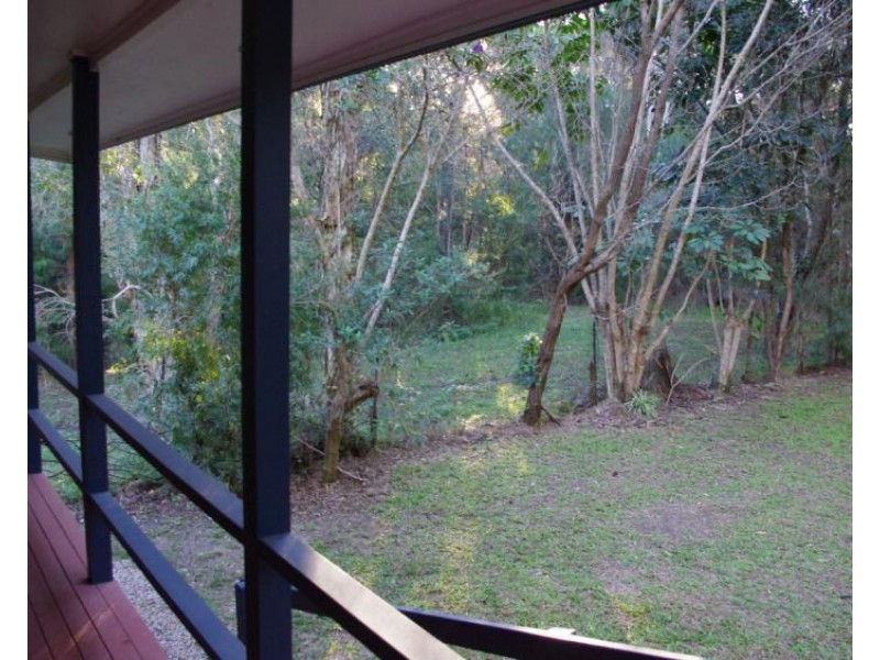 3 Sandpiper Street, Macleay Island QLD 4184
