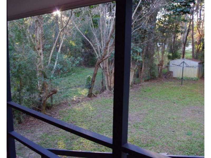 3 Sandpiper Street, Macleay Island QLD 4184