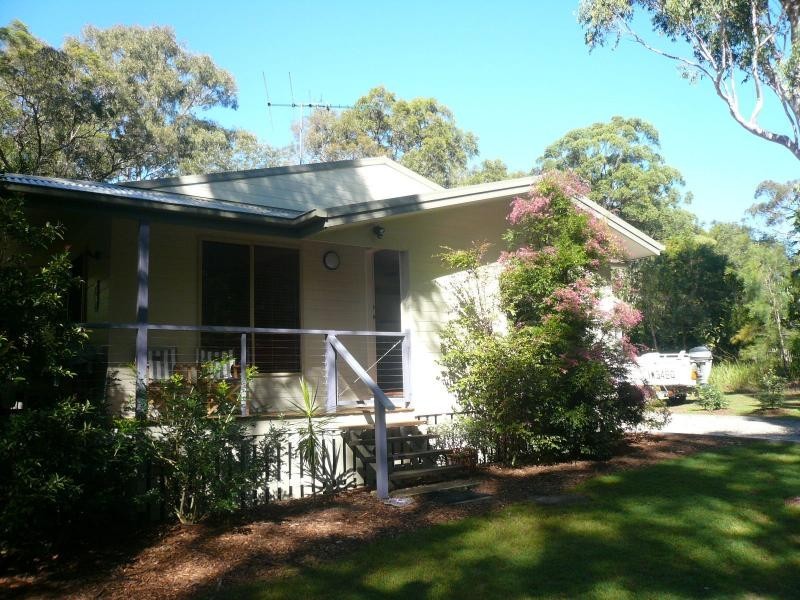 10 Ore Street, Macleay Island QLD 4184
