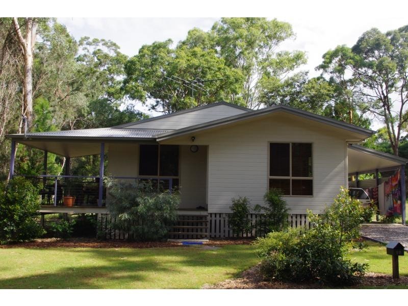 10 Ore Street, Macleay Island QLD 4184
