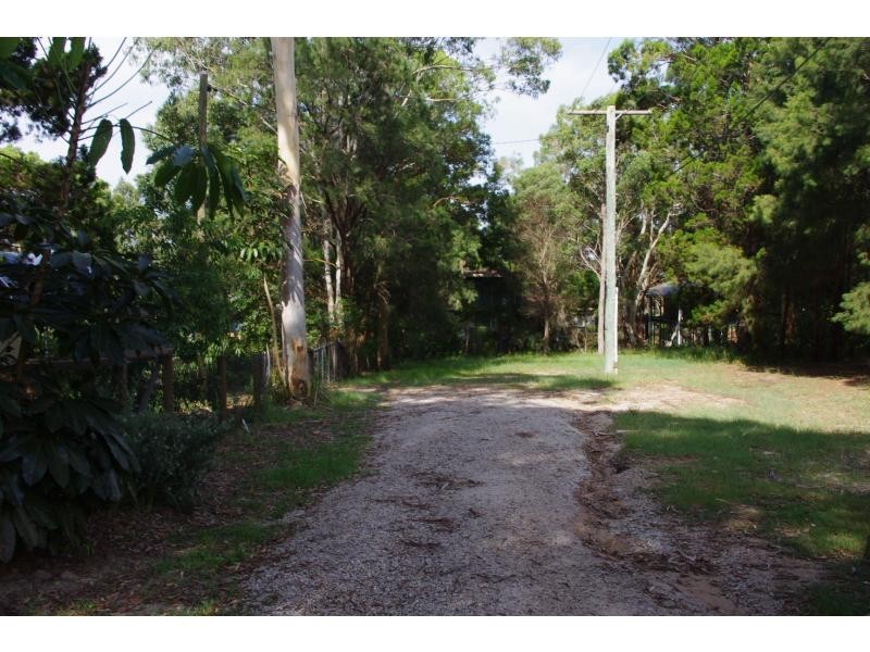 10 Ore Street, Macleay Island QLD 4184