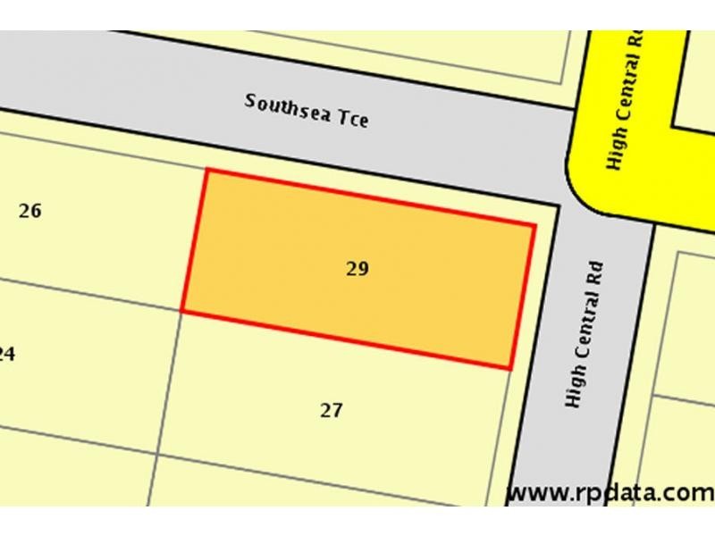 29 High Central Road, Macleay Island QLD 4184