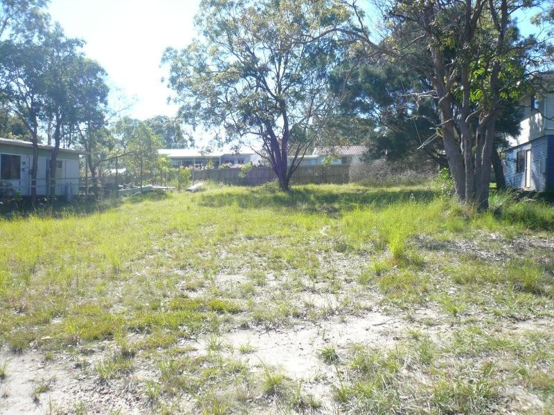 23 Hastings Terrace, Macleay Island QLD 4184