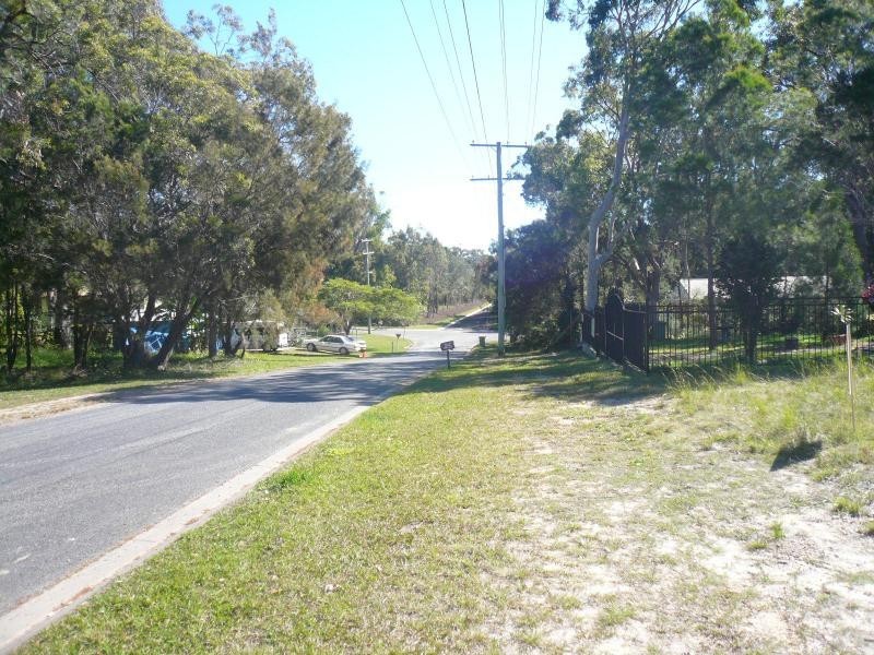 23 Hastings Terrace, Macleay Island QLD 4184