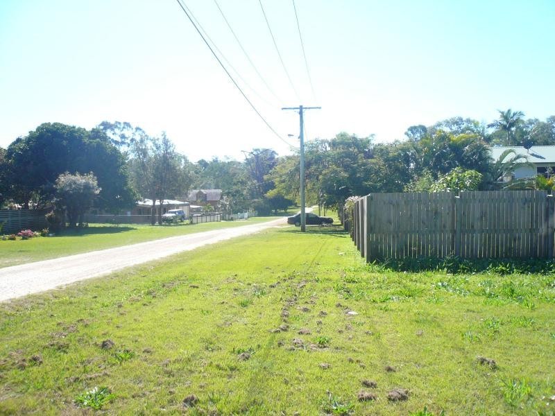 8 Citron Street, Macleay Island QLD 4184