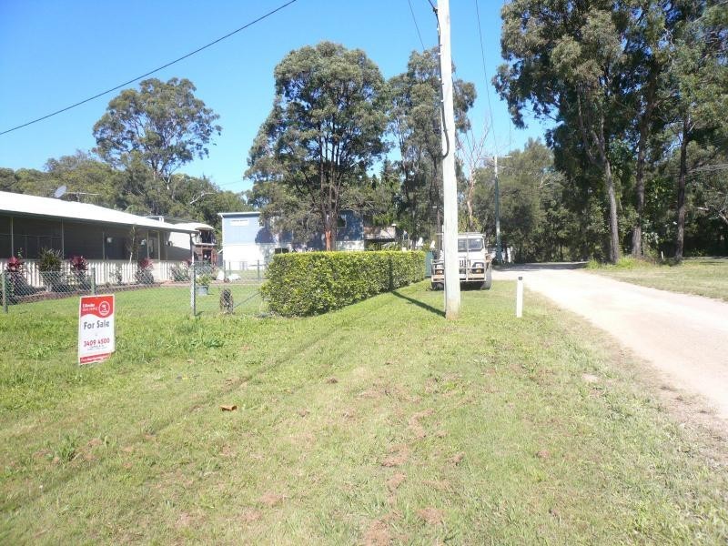 8 Citron Street, Macleay Island QLD 4184