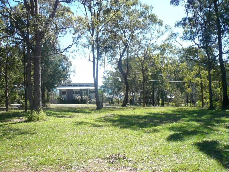 66-68 Beelong Street, Macleay Island QLD 4184