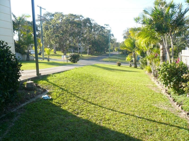 10 Mawarra Street, Macleay Island QLD 4184