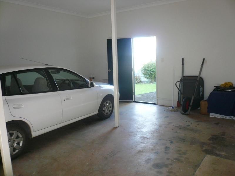 10 Mawarra Street, Macleay Island QLD 4184