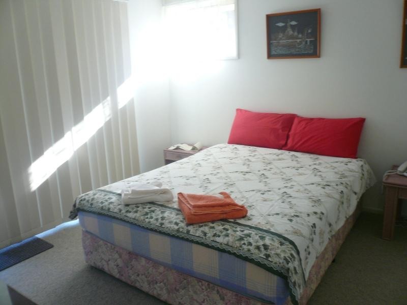 10 Mawarra Street, Macleay Island QLD 4184