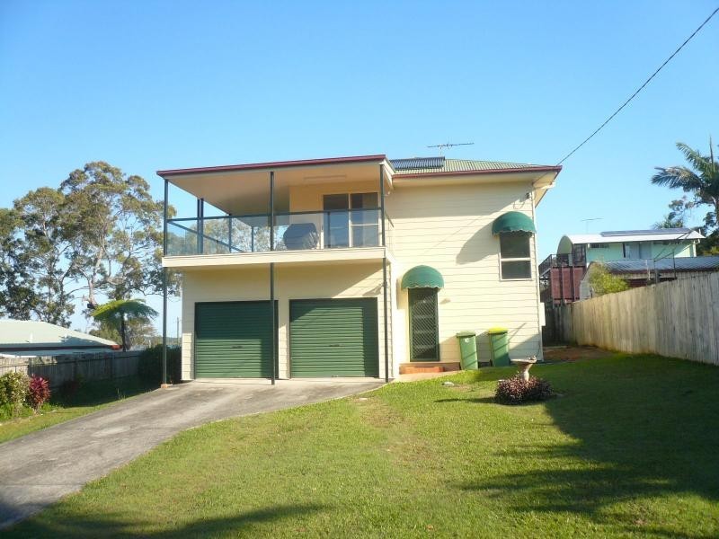 10 Mawarra Street, Macleay Island QLD 4184