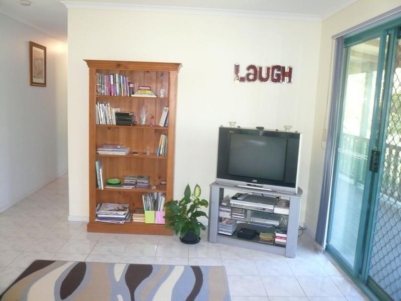 31 Scotts Road, Macleay Island QLD 4184
