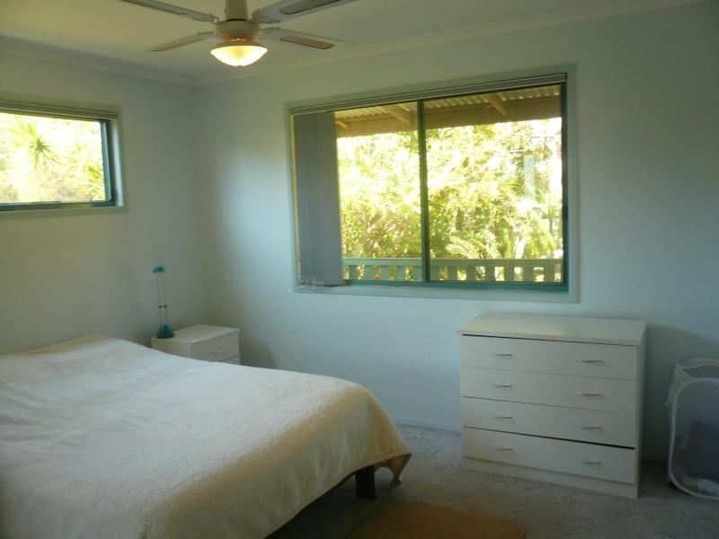 31 Scotts Road, Macleay Island QLD 4184
