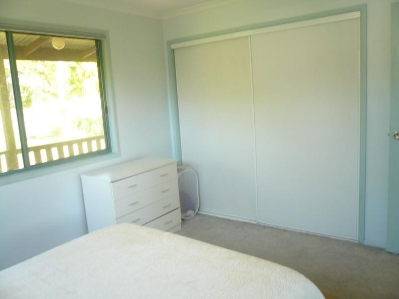31 Scotts Road, Macleay Island QLD 4184