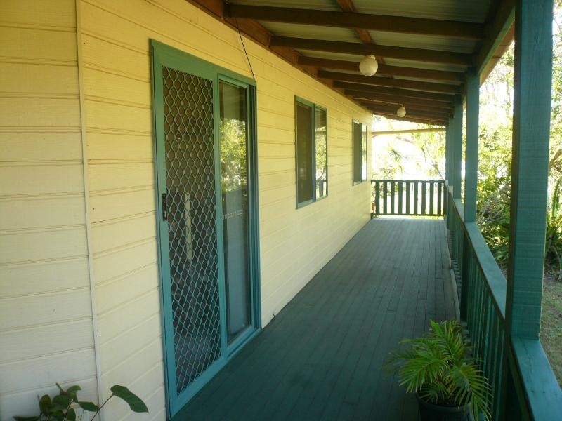 31 Scotts Road, Macleay Island QLD 4184