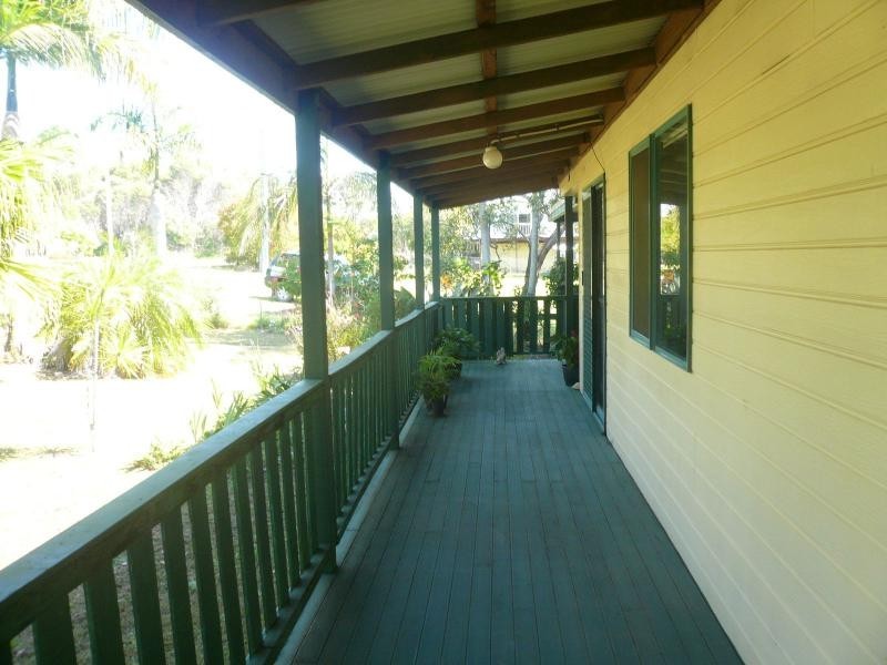 31 Scotts Road, Macleay Island QLD 4184