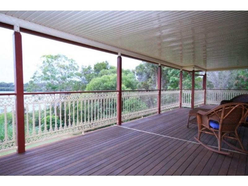 40 Timothy Street, Macleay Island QLD 4184