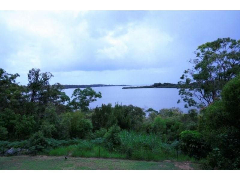 40 Timothy Street, Macleay Island QLD 4184