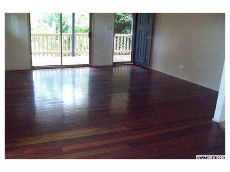 169 High Central Road, Macleay Island QLD 4184