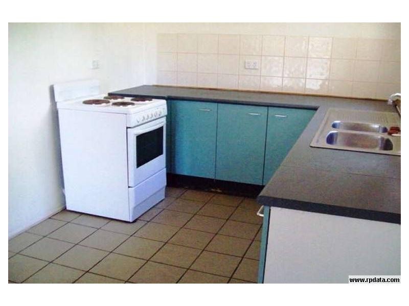 169 High Central Road, Macleay Island QLD 4184