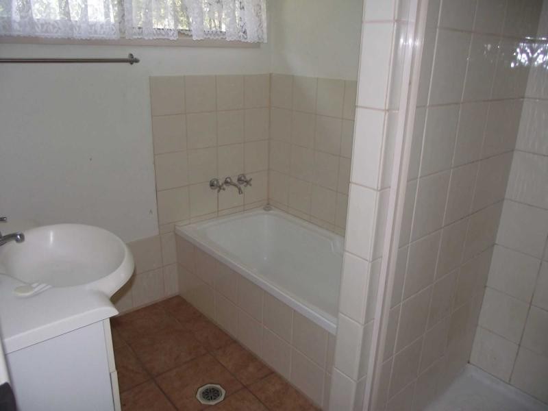 169 High Central Road, Macleay Island QLD 4184