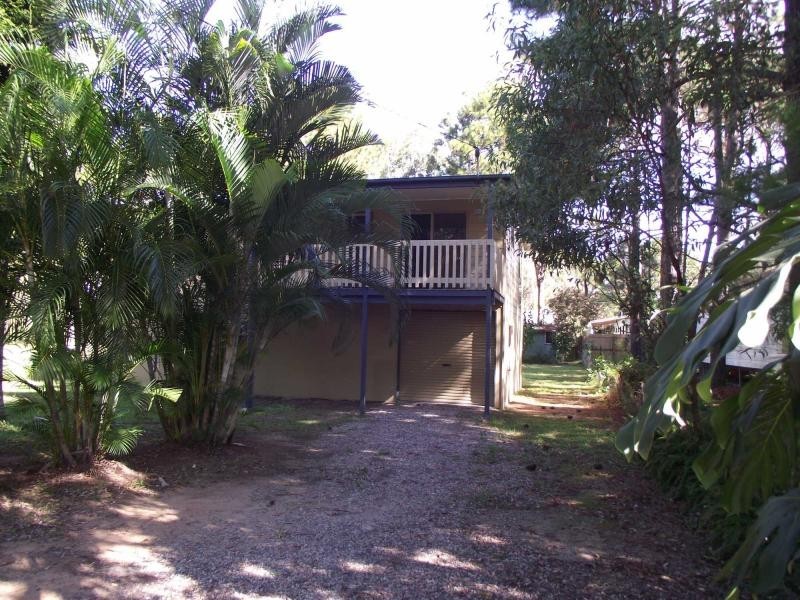 169 High Central Road, Macleay Island QLD 4184