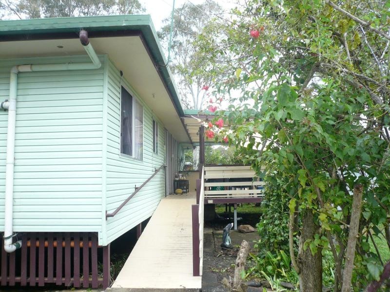 82-84 Charles Terrace, Macleay Island QLD 4184