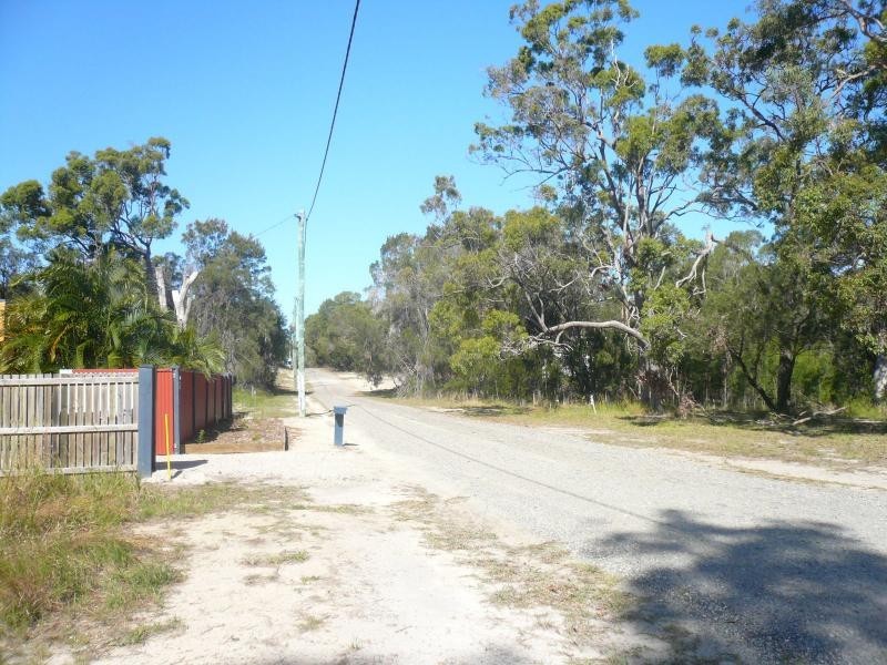 5 Leanne Street, Macleay Island QLD 4184