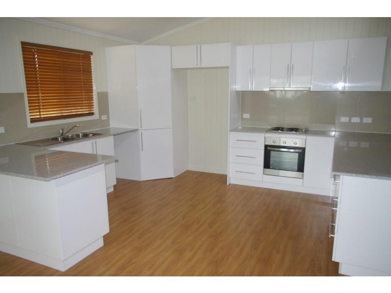 60 Wirralee Street, Macleay Island QLD 4184