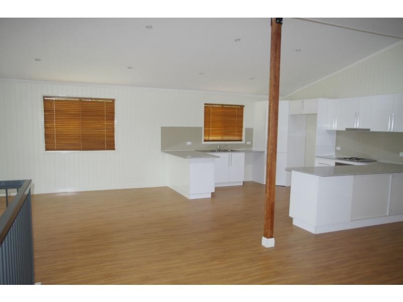 60 Wirralee Street, Macleay Island QLD 4184