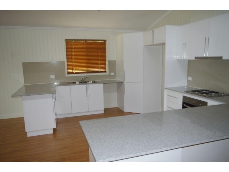 60 Wirralee Street, Macleay Island QLD 4184