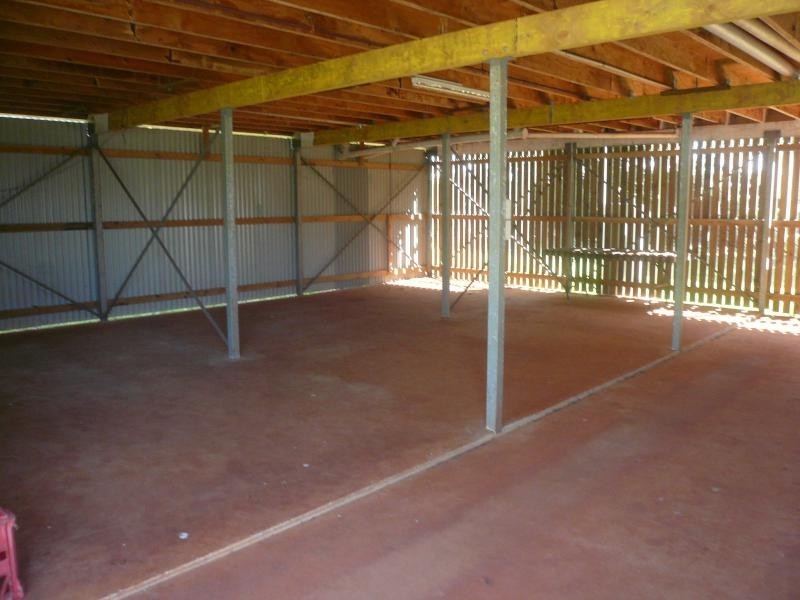 33 Lonicera Street, Macleay Island QLD 4184