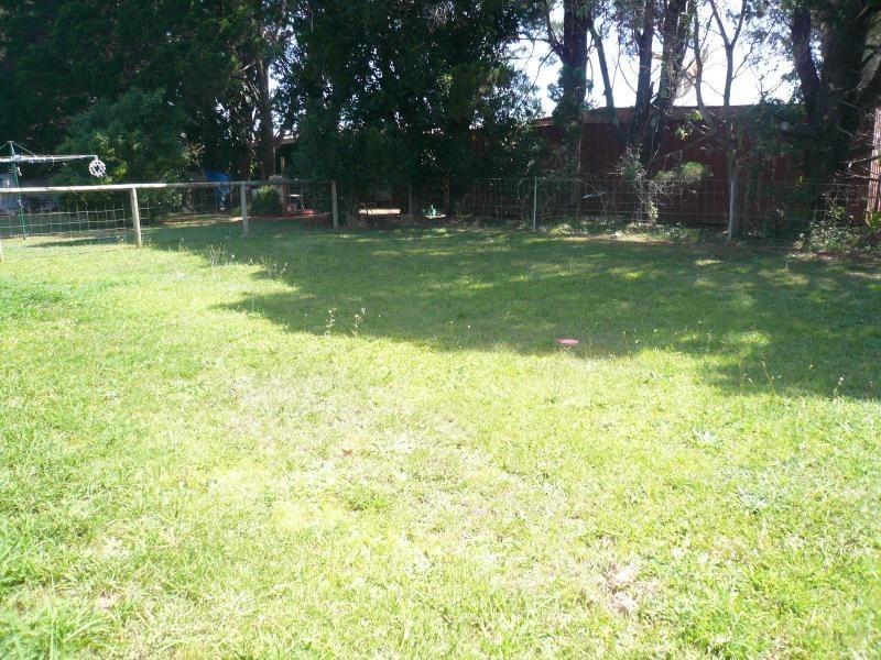 33 Lonicera Street, Macleay Island QLD 4184