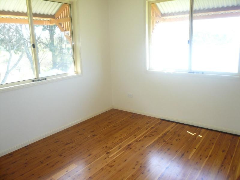 33 Lonicera Street, Macleay Island QLD 4184