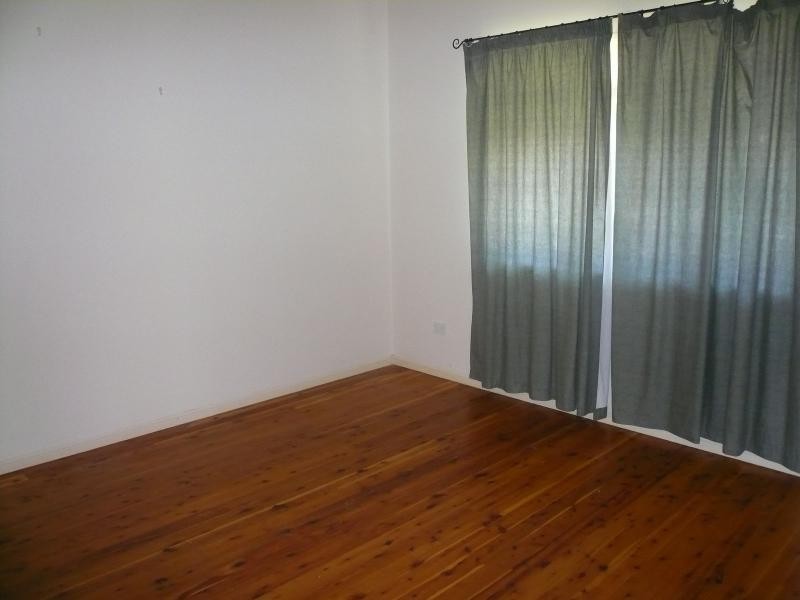 33 Lonicera Street, Macleay Island QLD 4184