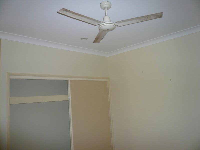 33 Lonicera Street, Macleay Island QLD 4184