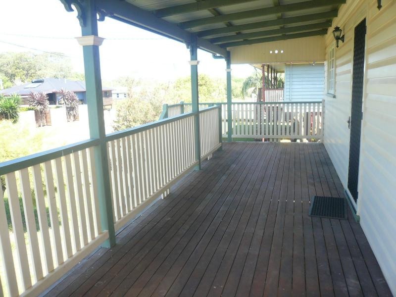 33 Lonicera Street, Macleay Island QLD 4184