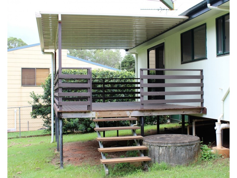13 Michiko Street, Macleay Island QLD 4184