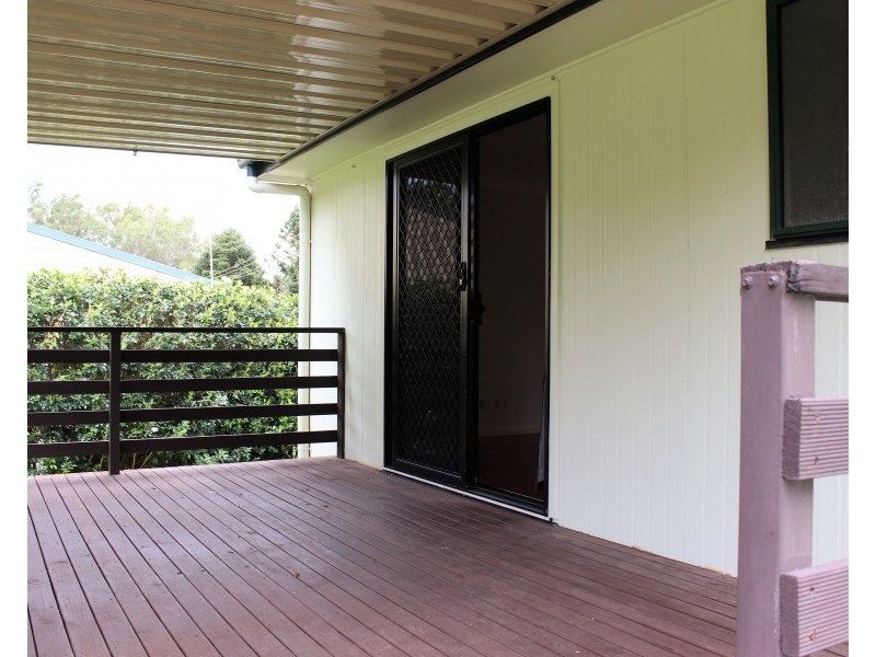 13 Michiko Street, Macleay Island QLD 4184