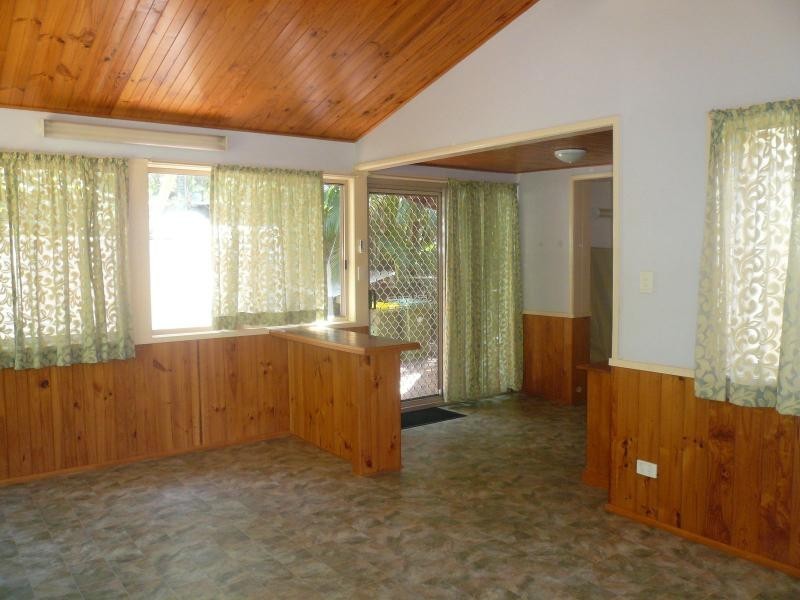 245-247 High Central Road, Macleay Island QLD 4184