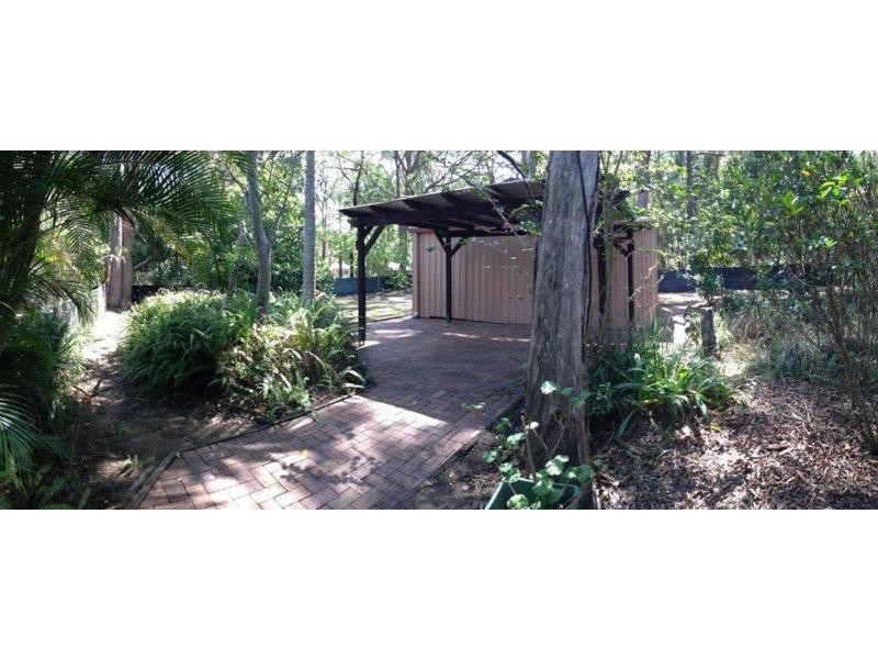 245-247 High Central Road, Macleay Island QLD 4184
