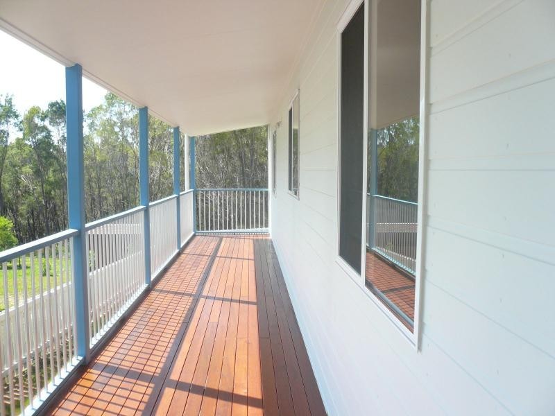 16 Camena Street, Macleay Island QLD 4184