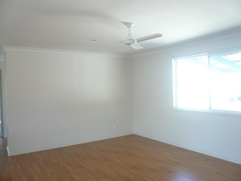 16 Camena Street, Macleay Island QLD 4184