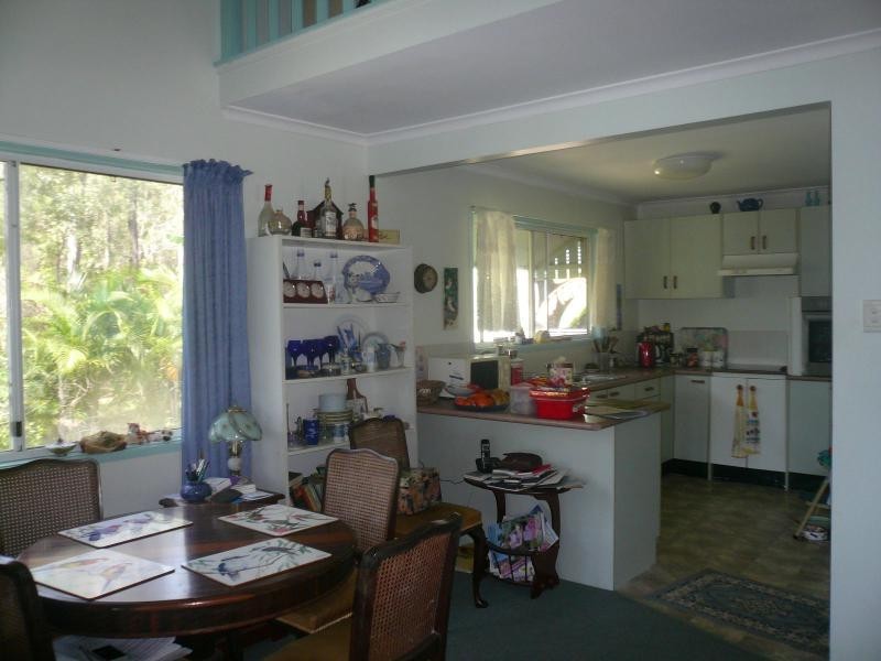 30 Cabriolet Crescent, Macleay Island QLD 4184