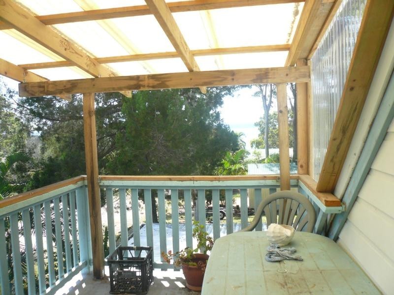 30 Cabriolet Crescent, Macleay Island QLD 4184
